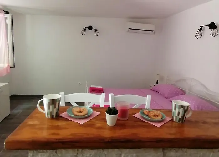 Antonio * Макарська